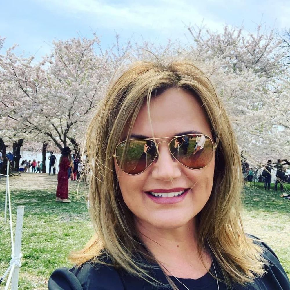 Meet your Posher, Jennifer